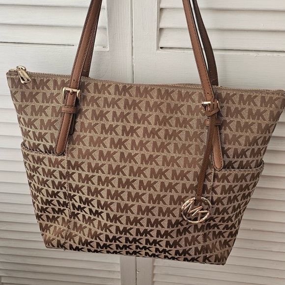 Michael Kors Handbags - Michael Kors Tan & Brown Logo Tote